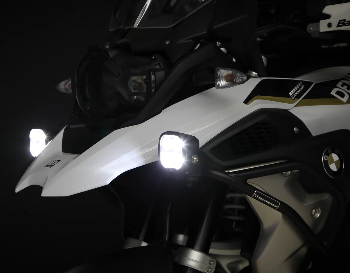 Denali - DL4  Led: Luz con Tecnología DataDim™ UNIDAD LENTE BLANCO