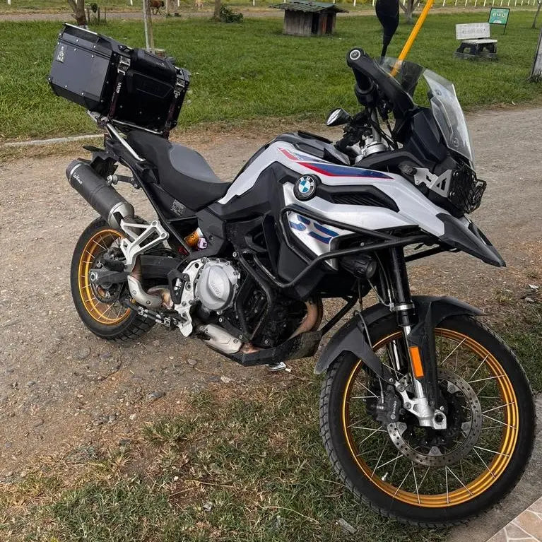 BMW F850GS