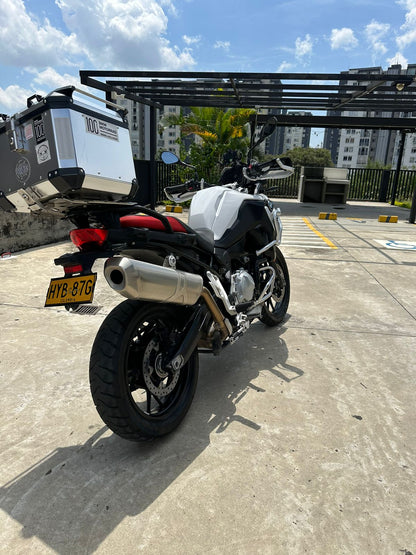 BMW F750GS