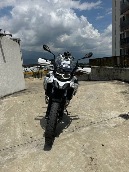 BMW F750GS