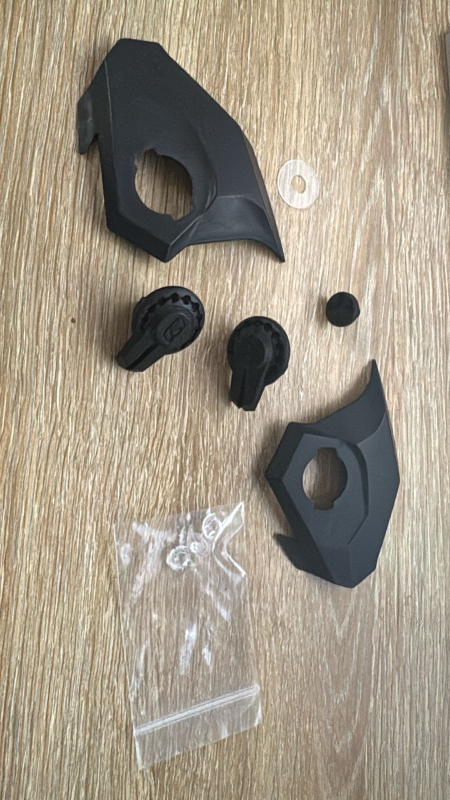 KLIM Krios Pro Kit casco y tornillos